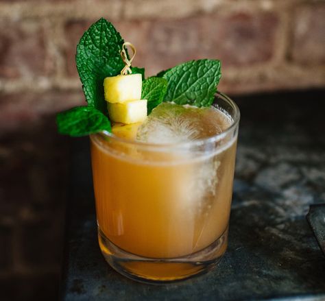 Check out this great recipe for a Basil Hayden’s® Pineapple Smash made with Basil Hayden's® . Bourbon Mixed Drinks, Pineapple Cocktail Recipes, Brown Liquor, Rye Whiskey Cocktail, Basil Hayden, Basil Cocktail, Bourbon Cocktail Recipe, Bourbon Smash, Cocktail Recipes Whiskey