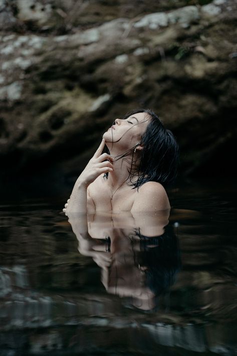 Person Lying Down, River Photoshoot Ideas, Lake Photoshoot Ideas, Coming Out Of Water, Waterfall Shoot, River Photoshoot, Birthday Ceremony, Water Woman, Lake Photoshoot