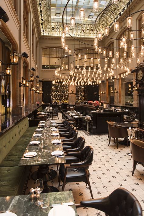 Luxury Restaurant Interior, Amsterdam Travel Guide, Restaurant Design Inspiration, Modern Restaurant Design, Hotel Amsterdam, Classic Restaurant, Restaurant Exterior, Classic Hotel, Luxury Restaurant