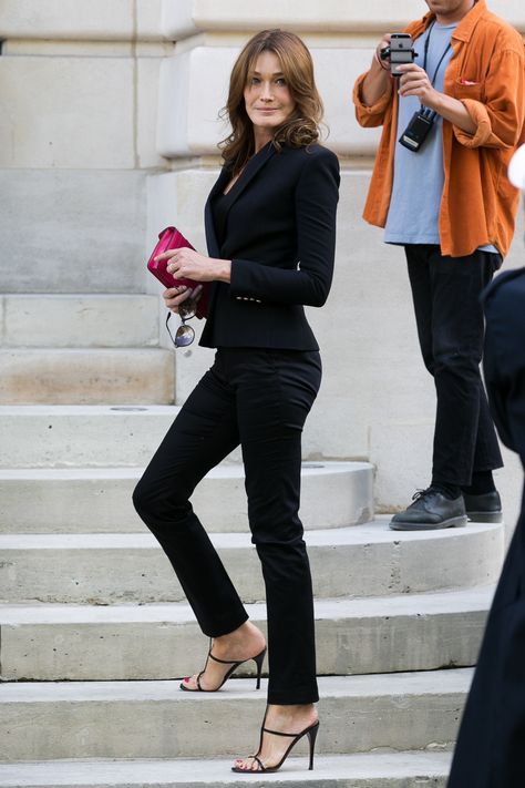 Carla Bruni Style, Parisian Chic Style, Carla Bruni, French Girl Style, French Girl, Mode Inspiration, French Fashion, Work Fashion, Fashion Classy