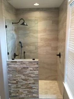 Shower Remodel Diy, Small Shower Remodel, Doorless Shower, Small Bathroom With Shower, Pony Wall, Tile Remodel, Bathroom Remodel Shower, Trendy Bathroom, Bathroom Layout