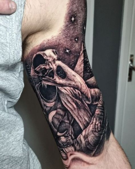 @marinamoroztattoo on Instagram: "Khonshu tattoo! Loved adding him to the Egyptian sleeve. Decided to go with the Moon Knight version aswell 😍 🌙 • • • • • #tattoo #tattooartist #essextattooartist #blackandgreytattoo #realismtattoo #moonknight #moonknighttattoo #khonshu #khonsu #khonshutattoo #marvel #marveltattoo" Khonshu Tattoo, Moon Night Marvel, Egyptian Sleeve, Marvel Tattoo Sleeve, The Moon Knight, Tattoo Moon, Knight Tattoo, Ancient Drawings, Marvel Tattoos