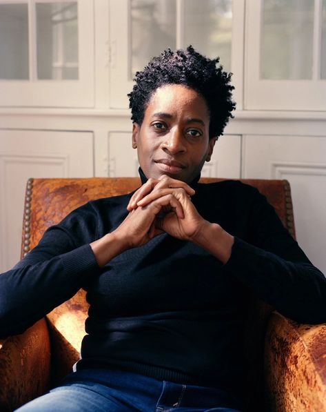 Jacqueline Woodson Transformed Children’s Literature. Now She�’s Writing for Herself. - The New York Times Jacqueline Woodson, Ap Literature, Coretta Scott King, National Book Award, Black Families, White People, The New School, The Bone, Brown Girl