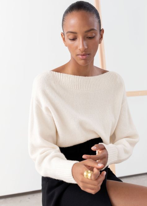 Boatneck Knit Sweater - White - Sweaters - & Other Stories Capsule Wardrobe 2020, Sweater Street Style, Wardrobe Update, Fall Capsule Wardrobe, Boatneck Sweater, Sweater White, Minimalist Wardrobe, High Fashion Street Style, Fashion Story