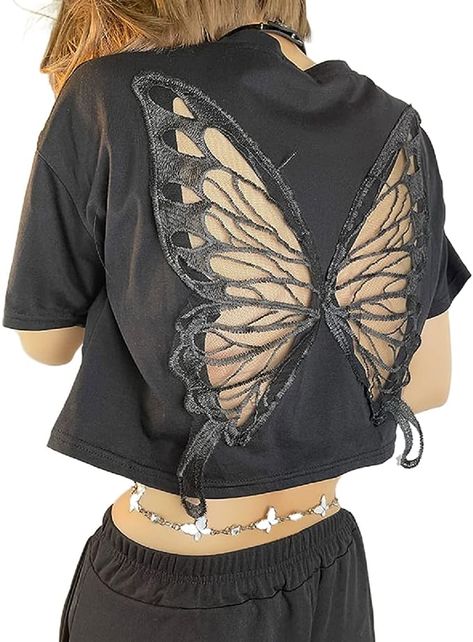 E-girl Lace Graphics Crop Top: 100% cotton, comfy, and stylish. Perfect for any occasion. Pair with jeans or skirts for a trendy look. Great for daily wear, school, parties, and more. Grunge Butterfly, Blusas Crop Top, Estilo Harajuku, Lace Butterfly, Grunge Tee, Y2k Harajuku, Cutout Crop Top, Tøp Aesthetic, Fishnet Top