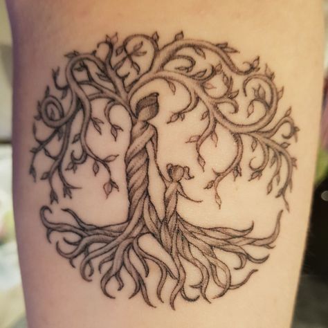 Tree Of Life Mom Tattoo, Mother Daughter Tree Of Life Tattoo, Motherhood Tree Of Life Tattoo, Tree And Butterfly Tattoo, Mother Daughter Tree Tattoos, Mother Daughter Celtic Tattoo, Feminine Tree Of Life Tattoo, Celtic Tree Of Life Tattoo Feminine, Mother Tree Tattoo