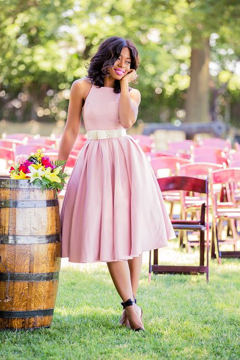 wedding season in wedding guest style www.jadore-fashion.com Modest Looks, Pink Bridesmaid Gowns, Pink Tulle Prom Dress, Jadore Fashion, Story Bible, Dress Designs For Girls, Tea Length Bridesmaid Dresses, Tea Length Skirt, Pink Evening Dress