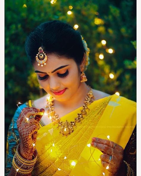 As bright as a star❤️ . This beautiful photograph by @thephototodayphotography . Use #bridesessentials to get featured in our page.… Saree Women, Kerala Wedding Photography, Wedding Stills, Indian Wedding Photography Couples, Indian Wedding Couple Photography, Indian Wedding Couple, Diwali Images, Bride Photoshoot, Indian Wedding Photography Poses