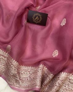 Sarees Ideas, Chiffon Blouses Designs, Georgette Silk Saree, Banarasi Sari, Bengali Saree, Pure Chiffon Sarees, Simple Saree Designs, Pure Georgette Sarees, Chiffon Sarees