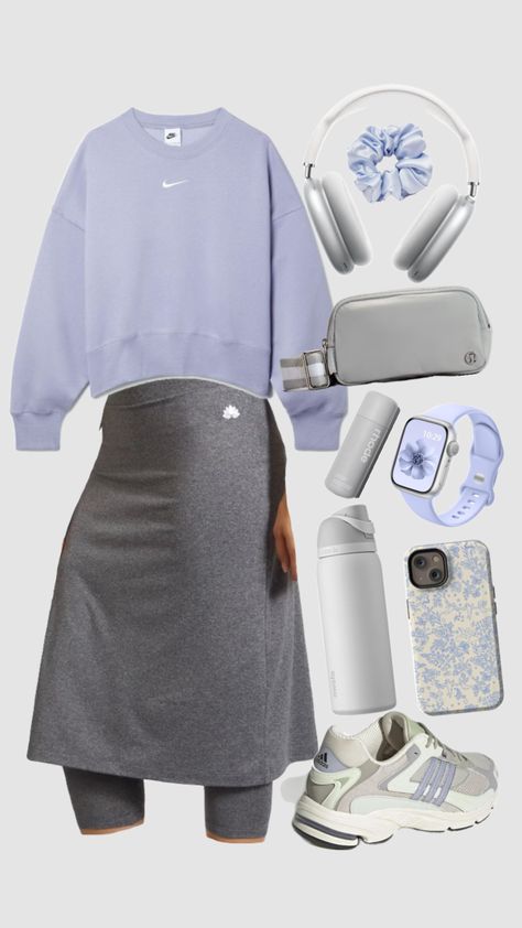 Check out this gorgeous modest gym outfit inspiration—Shop Snoga Athletics, the leaders in modest activewear. Featuring the Fit Snoga 22” in Heather Grey Modest Athletic Outfits, Cute Apostolic Outfits, Modest Workout Clothes, Modest Gym, Modest Gym Outfit, Modest Workout, Modest Activewear, Outfits Athletic, Cute Modest Outfits