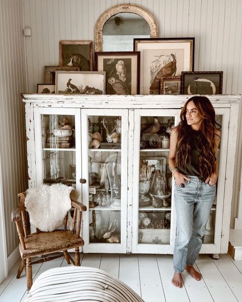 Antique Display Cabinet Ideas, Farmhouse Booth Display Ideas, Office Hutch, Antique Bookshelf, Hutch Ideas, Farmhouse Style Wreath, Liz Marie, Liz Marie Blog, Antique Booth