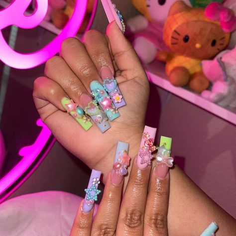 Valentines Nails Long, Gummy Bear Nails, Bear Nails, Bears Nails, Trendy Nail, Trendy Nail Design, Happy Flowers, Nails Long, Gummy Bear