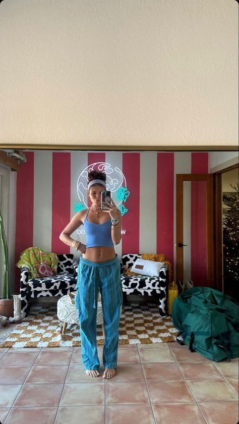 Lexi Hidalgo, Boho Fits, Bratz Inspired Outfits, Happy Hippie, Trendy Summer Outfits, Girls Summer Outfits, Cute Comfy Outfits, Streetwear Fashion Women, Hippie Outfits