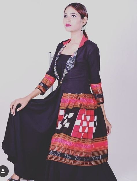 Sambalpuri Dress Design, Sambalpuri Design, Sambalpuri Dress, Sambalpuri Saree, E Girl Outfits, Workout Beginner, Traditional Dresses Designs, Ikat Dress, Kurti Design