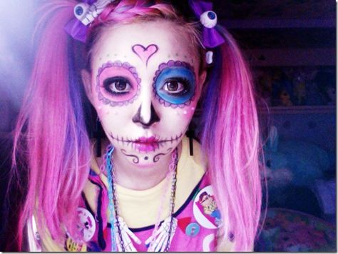 Eliza's Suger Skull Skeleton Makeup Kids, Frankenstein Makeup, Skeleton Face Paint, Kawaii Creepy, Pink Ombre Hair, Dead Makeup, Skeleton Face, Sugar Skull Girl, Hallowen Ideas