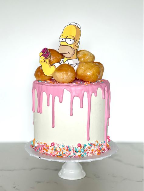 Simpsons Donut Cake, Simpsons Cake Ideas, Simpsons Cake Birthday, Homer Cake, Homer Simpson Cake, Bolo Simpsons, Hockey Birthday Cake, Homer Donuts, Grass Cake