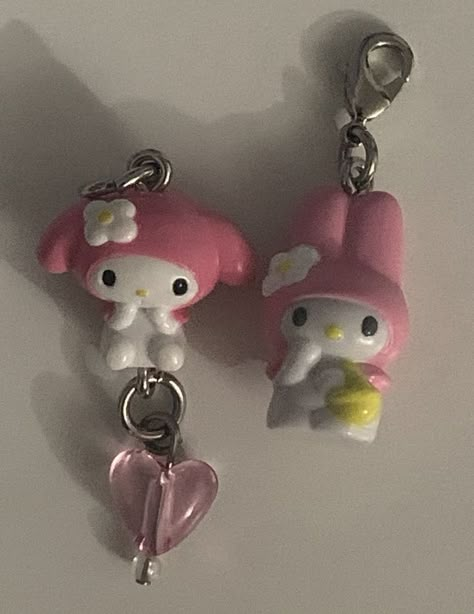 My Melody Charm, Kuromi Clay Charm, Hello Kitty Clay Ideas, Clay Hello Kitty, Sanrio Clay, Hello Kitty Clay, My Melody Keychain, Sanrio Accessories, Hello Kitty Keychain