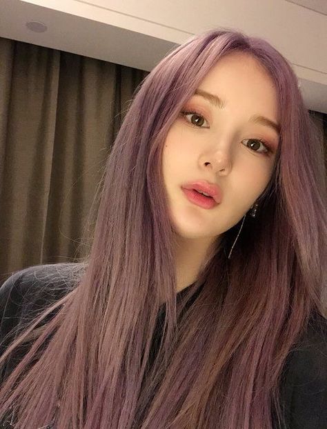 Kpop Hair Color, Mixed Pictures, Ulzzang Hair, Korean Hair Color, Kpop Hair, Dye Colors, Pretty Hair Color, Pastel Hair, Dye My Hair