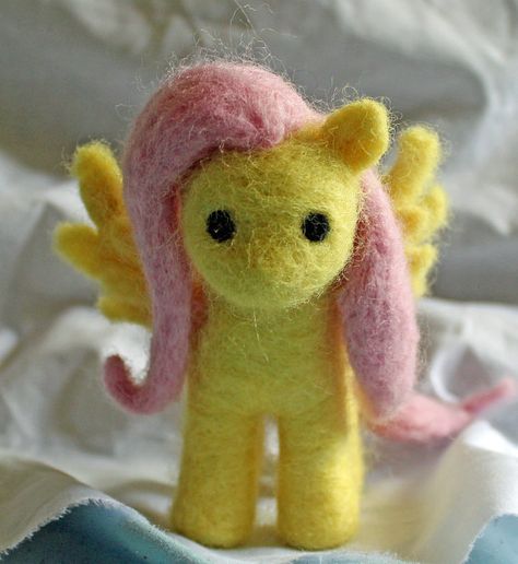 Fluttershy Needle felt doll My Little Pony by fluffandneedles, $65.00 Needle Felt Doll, Felt Embroidery, Needle Felting Projects, Needle Felt, Needle Felted Animals, Felt Dolls, Fluttershy, Soft Dolls, Wet Felting