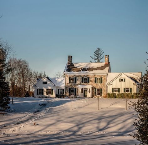 This new construction home in Darien, Connecticut was designed to look as though it had been a main structure added onto over time. The… | Instagram Darien Connecticut, Patrick Ahearn Architect, Patrick Ahearn, Colonial Exterior, Construction Home, A Blanket, New Construction, Connecticut, Rustic Decor