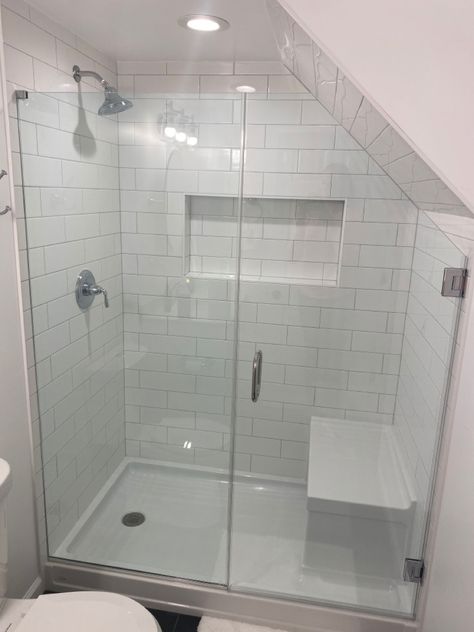 Full Bath Under Stairs, Shower Under Staircase, Bathtub Under Stairs, Bathroom Under Basement Stairs, Shower Under Stairs, Under Basement Stairs, Bathroom Under Stairs, Disabled Bathroom, Small Bathroom Tiles