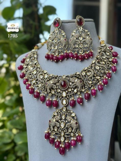 Purple Necklace Set, Indian Bridal Necklace, Elephant Shape, Traditional Indian Jewellery, Gold Bridal Jewellery Sets, Jewelry Roll, Indian Necklace, Indian Jewelry Sets, Kundan Necklace