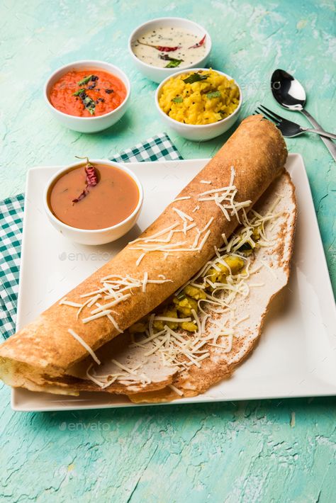 Cheese Dosa, Dosa Varieties, Aloo Sabzi, Zany Malik, Masala Dosa, South Indian Food, Wedding Vector, Indian Food, Chutney