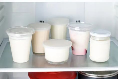 Can You Freeze Yogurt, Freeze Sour Cream, Freeze Yogurt, Freezing Yogurt, Yogurt Popsicles, Yogurt Ice Cream, Frozen Dessert Recipe, Yogurt Flavors, Canned Fruit