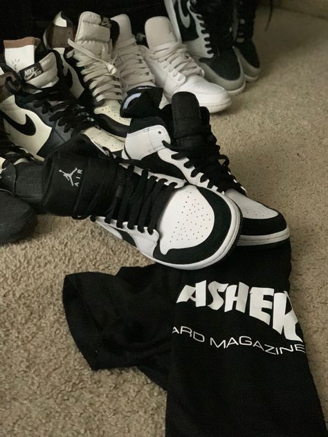 mids. black and white. Mid Jordan 1, Tuxedos, Jordan 1, Jordan, Black And White, White, Black