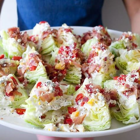 23 Delicious Party Appetizer Ideas - Spaceships and Laser Beams Mini Wedge Salad, Wedge Salads, Wedge Salad Recipes, Salad Kale, Wedge Salad, Lettuce Salad, Snacks Für Party, Salad Bar, Appetizers For Party