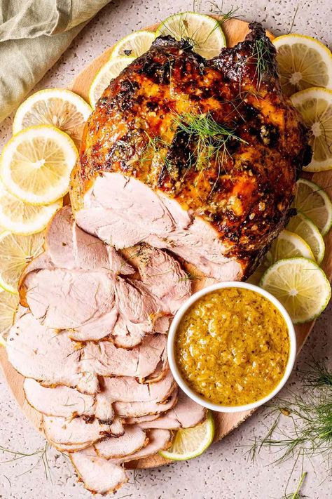 Lechon Asado Cuban Pork Roast, Pork Tenderloin Marinade, Cuban Pork, Puerto Rican Dishes, Pork Shoulder Roast, Pork Ham, Slow Roast, Cuban Recipes, Pork Dishes