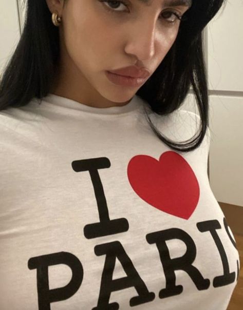 I Love Paris, Aesthetic Baby Crop Top, 2000s Inspired Tee, Y2K Slogan Graphic T-Shirt , Gift For Her Y2k Slogan, Tumblr T Shirt, Paris Tee, Aesthetic Baby, 2000s Streetwear, Oversized Crop Top, Paris Shirt, Trendy Crop Tops, Baby Crop Top