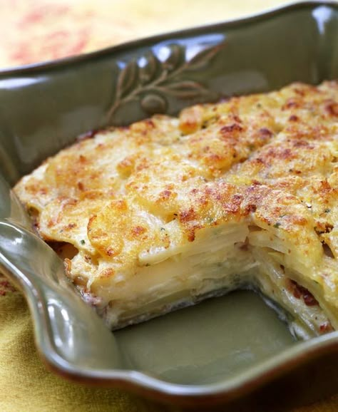 Celery Root Gratin Celeriac Recipes, Celery Recipes, Csa Recipes, Celery Root, Creamed Potatoes, Potato Gratin, Food Fruit, Root Vegetables, Vegetable Side Dishes