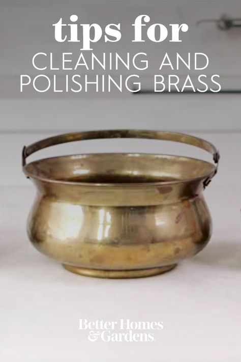 How To Polish Brass, Brass Bathroom Fixtures, Brass Ceiling Fan, Brass Objects, How To Clean Gold, How To Clean Copper, Cleaning Methods, Brass Pot, How To Clean Rust