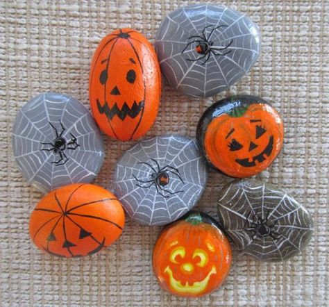 Rock Painting Ideas, Handmade Halloween Decorations and Unique Gifts Halloween Kindness Rocks, Abstract Rock Painting Ideas, Autumn Rock Painting, Halloween Pebbles, Conkers Craft, Halloween Rock Painting Ideas, Halloween Painted Rocks, Halloween Eggs, Handmade Halloween Decorations