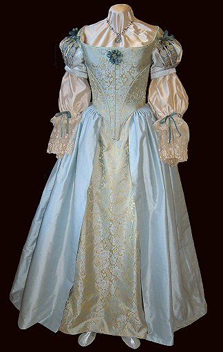 17th Century Fashion, Old Dress, Century Dress, Court Dresses, Period Dress, Century Clothing, Antique Dress, Vintage Gowns, Antique Clothing