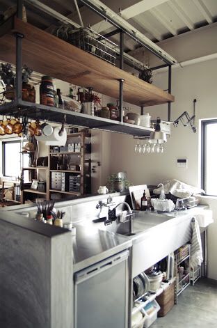 kitchen idea Restaurant Kitchen Design Ideas, Restaurant Kitchen Design, Industrial Loft Design, Kitchen Bar Design, Casa Cook, Architecture Restaurant, Industrial Kitchen Design, Industrial Style Kitchen, Design Café