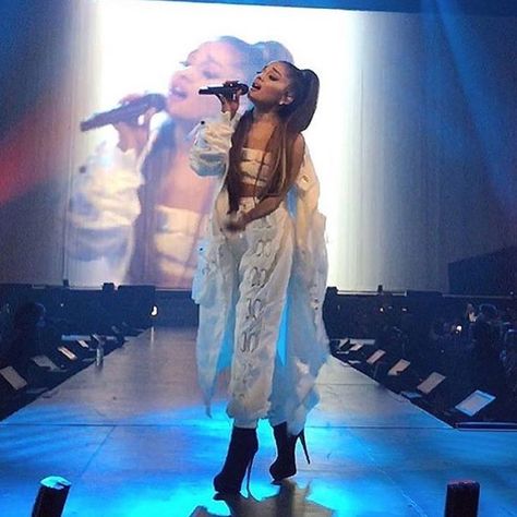 P ➫ squishymonster1 Ariana Grande Dangerous Woman Tour, Dangerous Women, Ariana Grande Dangerous, Ariana Grande Dangerous Woman, Dangerous Woman Tour, Sam & Cat, Ariana Grande Style, Ariana Grande Photos, Ariana Grande Pictures