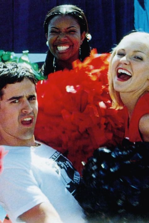 Bring It On Movie Facts Best Rom Coms, Best Teen Movies, Best Romantic Comedies, Teen Movies, Chick Flicks, Kirsten Dunst, Entertainment Weekly, Blonde Bombshell, Romantic Comedy