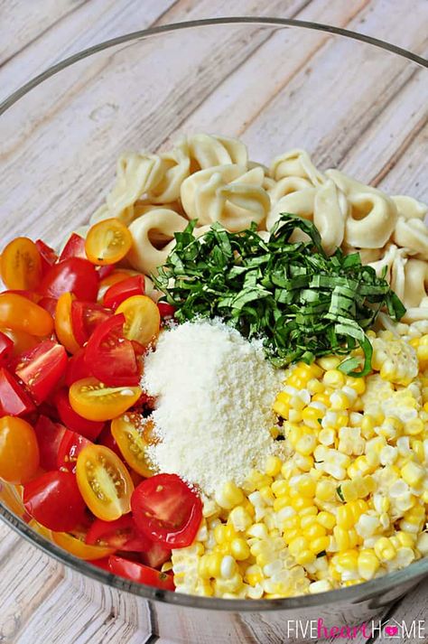 Pasta Salad With Tomatoes, Homemade Pasta Salad, Tortellini Pasta Salad, Salad With Tomatoes, Spring Pasta, Pasta Salad With Tortellini, Tortellini Pasta, Salad Pasta, Summer Corn Salad