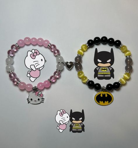 Hello kitty & Batman matching bracelets? How do we feel abt them? 🦇😻🩷🖤🩷🖤 • • • • • • • • • • • #bracelets #batman #hellokitty #braceletoftheday #jewelry #batmanandhellokitty #explore #instagood #explorepage+ #viral #dccomics #dcuniverse #dccosplay #batgirl #batwoman #couplebracelet #superhero #villians #antihero #batmanverse #thebatman #matching #friendshipbracelets #originaldesign #beads #hellokittycore #movies #disney #sanrio #sanriocore Batman And Hello Kitty Bracelets, Boy Beaded Bracelets, Matching Bracelets Aesthetic, Matching Kandi Bracelets, Batman Bracelet, Bracelet Hello Kitty, Hello Kitty Batman, Hello Kitty Bracelet, Batman Theme