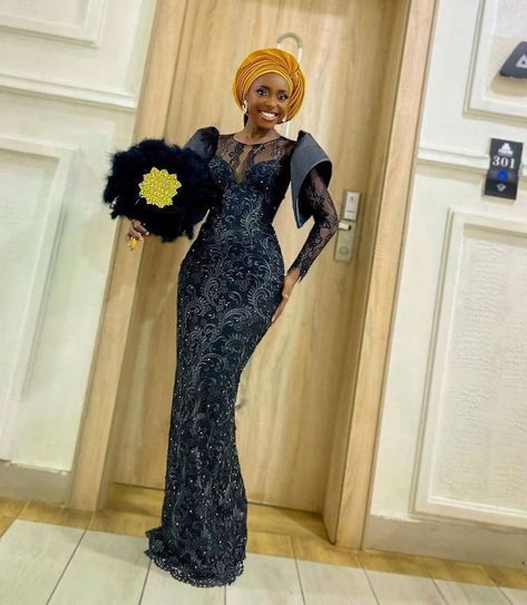 Lace Gown Styles Aso Ebi, Lace Gown Dress, Lace Asoebi Styles, Lace Styles For Wedding, Afro Styles, Aso Ebi Dresses, Aso Ebi Lace Styles, Black Corset Dress, Nigerian Lace Styles Dress