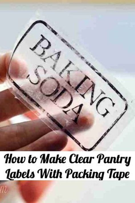 This is such a great DIY for how to make clear pantry labels…there are even free farmhouse-style printable labels included! She simply uses packing tape to make these, without a vinyl cutter/Cricut. Very vintage looking! Home Made Labels, How To Make Labels Without A Cricut, Diy Labels Printable, Clear Pantry Labels, Editable Pantry Labels, Vintage Pantry Labels, Free Pantry Labels, Container Labels, Labels Printables Free Templates