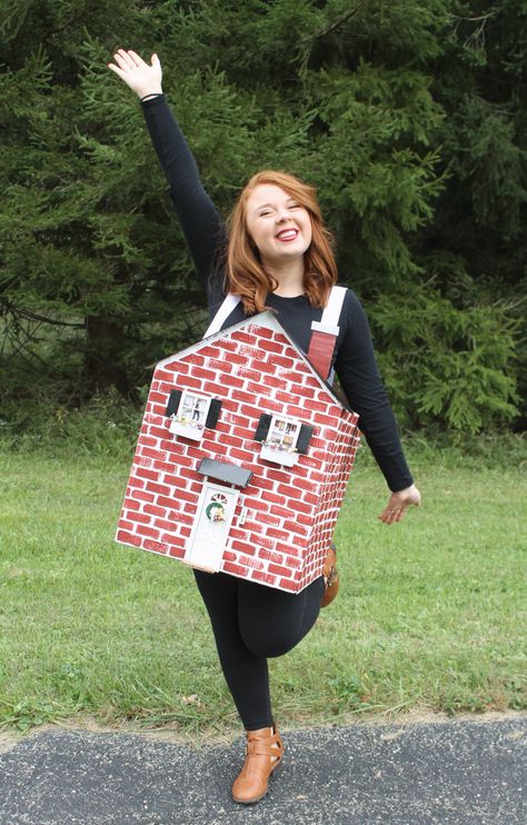 DIY “Brick House” Costume – Auburn Artisan Brick House Costume, Wizard Of Oz House Costume, House Halloween Costume, Cardboard Box Costume, House Costume, Punny Halloween Costumes, Large Cardboard Boxes, Cardboard Costume, Box Costumes