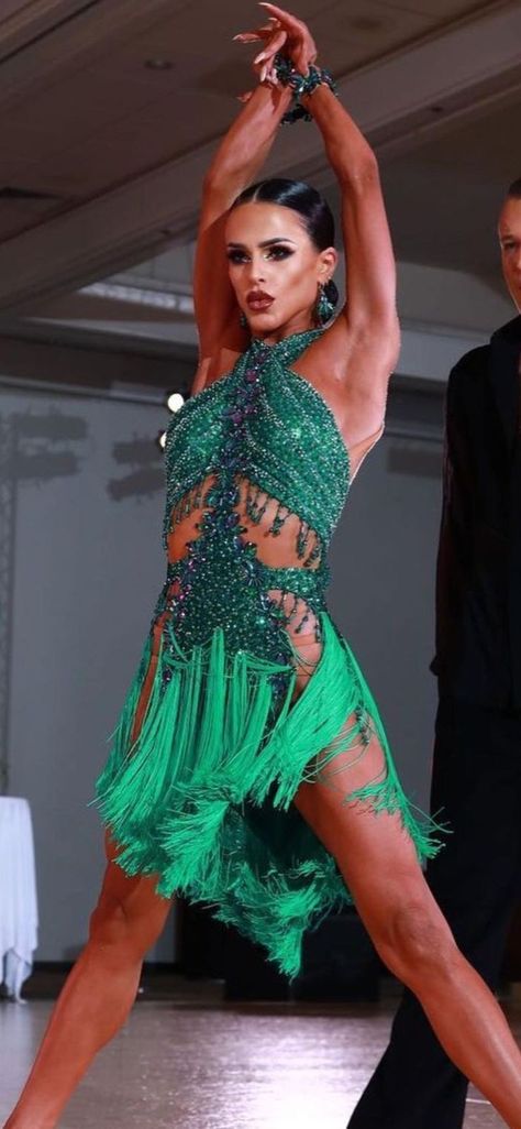 Latino Dance Dress, Green Latin Dance Dress, Latin Dance Dresses For Competition, Latin Dress Competition, Latino Dress, Salsa Outfit, Latin Competition Dress, Ballroom Dance Outfits, Danza Latina