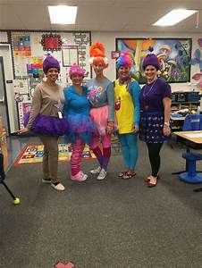 Wacky Teacher Outfit, Teacher Wacky Wednesday Outfit, Wacky Wednesday Outfit, Teacher Picture Day Outfit, Wacky Tacky Day, Tacky Day, Art Teacher Outfits, Wednesday Outfit, Spirit Days