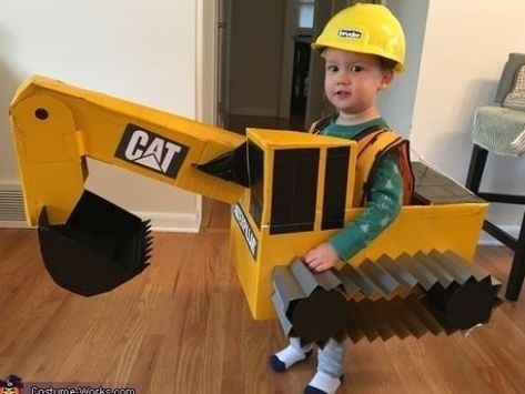 Construction Truck Costume Diy, Toddler Excavator Costume, Construction Vehicle Costume, Kids Construction Costume, Cardboard Excavator Diy, Diy Digger Costume, Construction Truck Costume, Diy Skid Steer Costume, Excavator Costume Diy