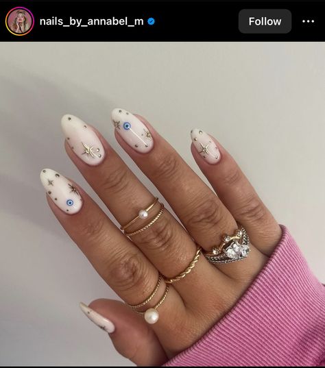 Evil Eye Nails, Autumn Winter 2022, Milky Nails, Summery Nails, Recipes Christmas, Nail Jewelry, Short Acrylic Nails Designs, Oval Nails, Makeup Photography