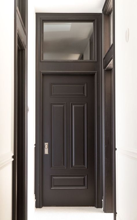 Black Interior Door with Large Transom Window and Heavy Moulding Painting Interior Doors Black, Black Interior Door, Windows Interior, Interior Door Styles, Black Interior Doors, Interior Design Software, Vintage Revival, Transom Windows, Black Door