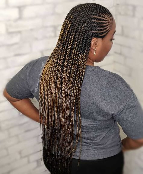 Lemonade Braids In Front Box Braids In Back, Small Long Lemonade Braids, Lemonade Braids With Curly Hair Added, Lemonade Braids Hairstyles 2024, Bohemian Lemonade Braids, Lemonade Braids Big, Big Lemonade Braids To The Side, Medium Size Braids, Beyonce Braids